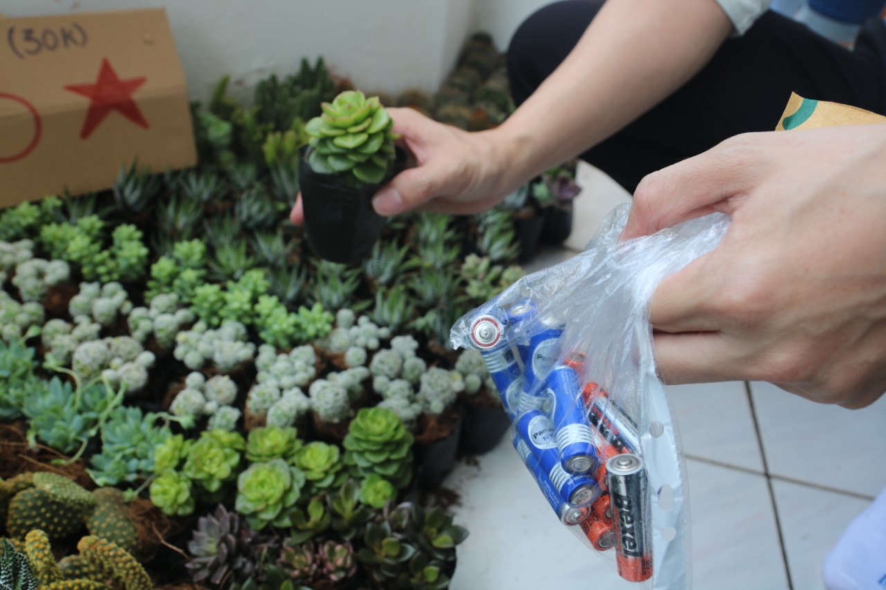 cách xử lý pin cũ