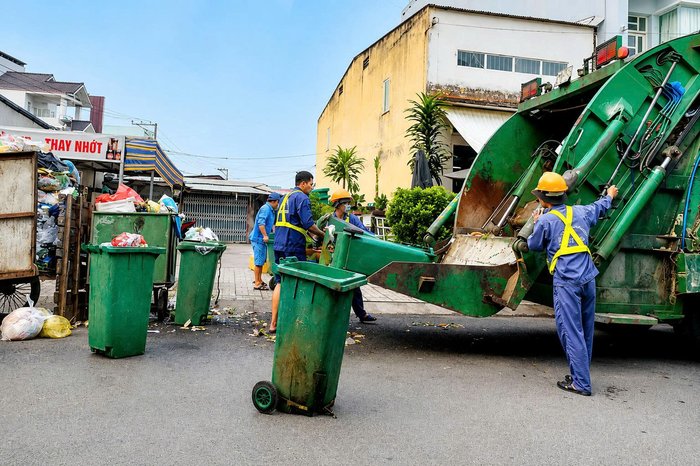 thu gom rác thải sinh hoạt Cà Mau
